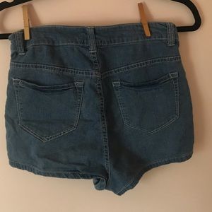 UK2LA High Waisted Shorts
